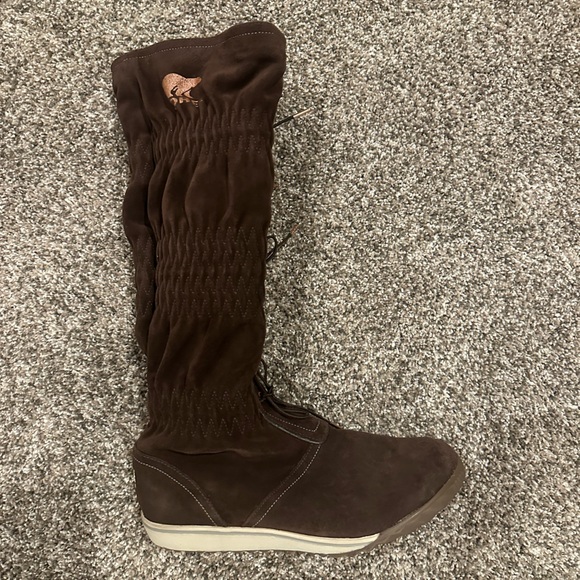 Sorel boots - Picture 1 of 6